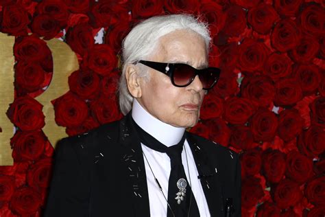 chanel founder dead|Karl Lagerfeld, pioneering fashion designer, has died .